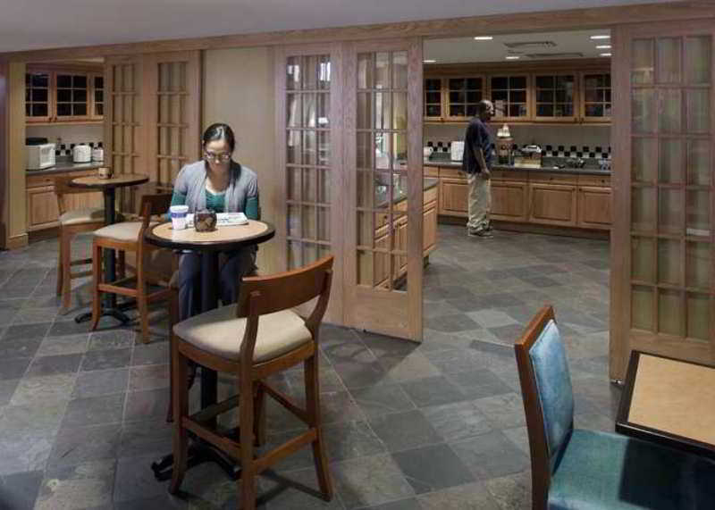 Hampton Inn & Suites Pueblo-Southgate Restaurant foto